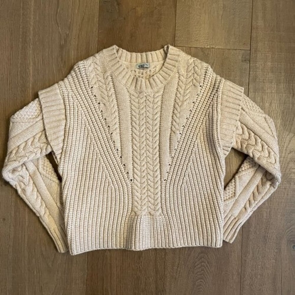Chic Jamison myles Cable Women's Oatmeal Pullover Sweater (Size S) - Picture 7 of 11